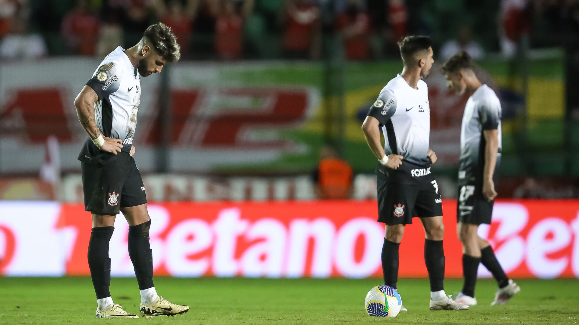 Corinthians acumula quatro jogos sem vitória na temporada
