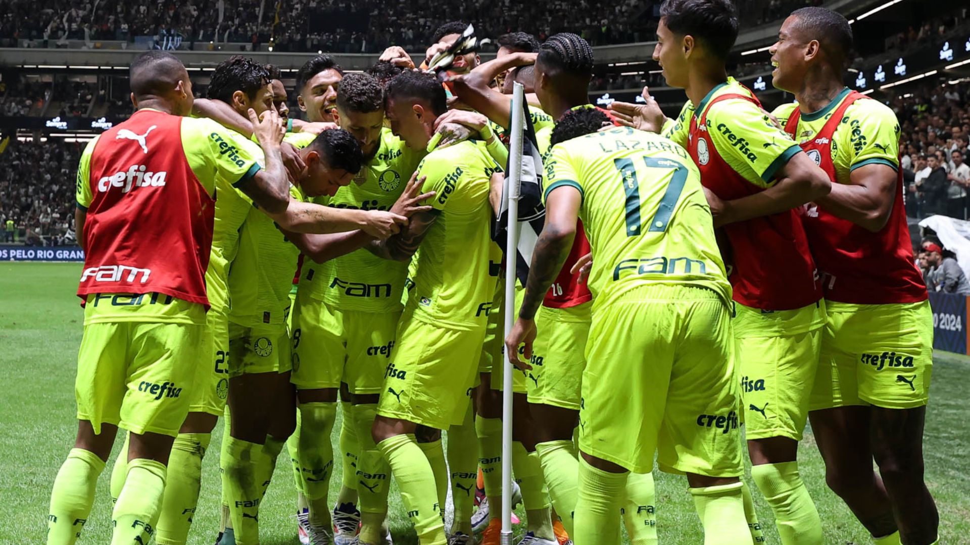 Palmeiras goleou o Atlético-MG pelo Brasileirão