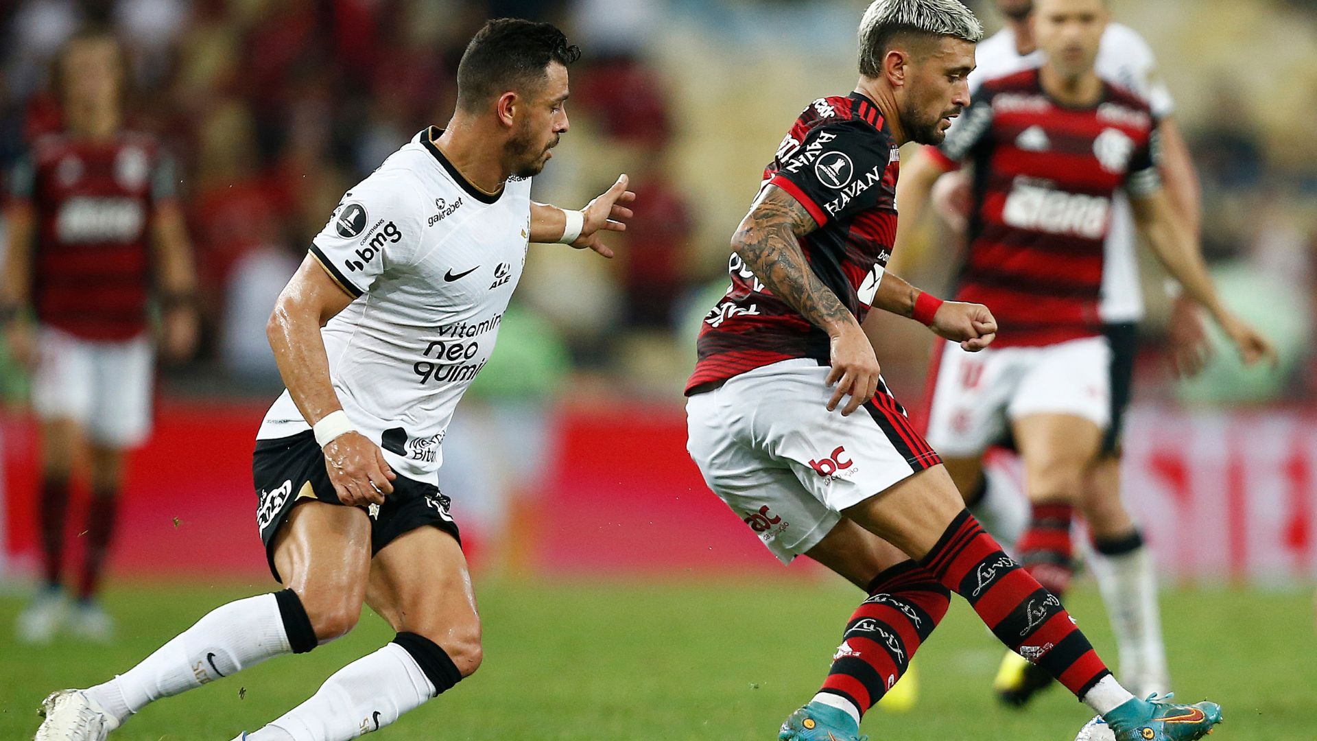 Corinthians e Flamengo em campo na Libertadores de 2022