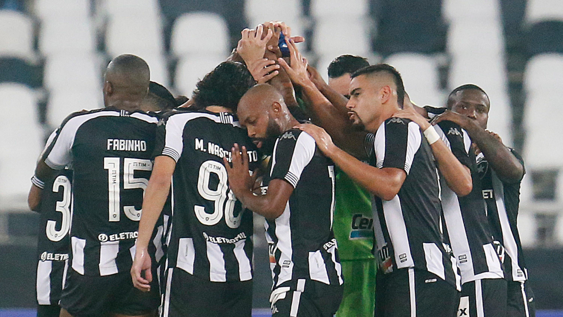 Jogadores do Botafogo reunidos