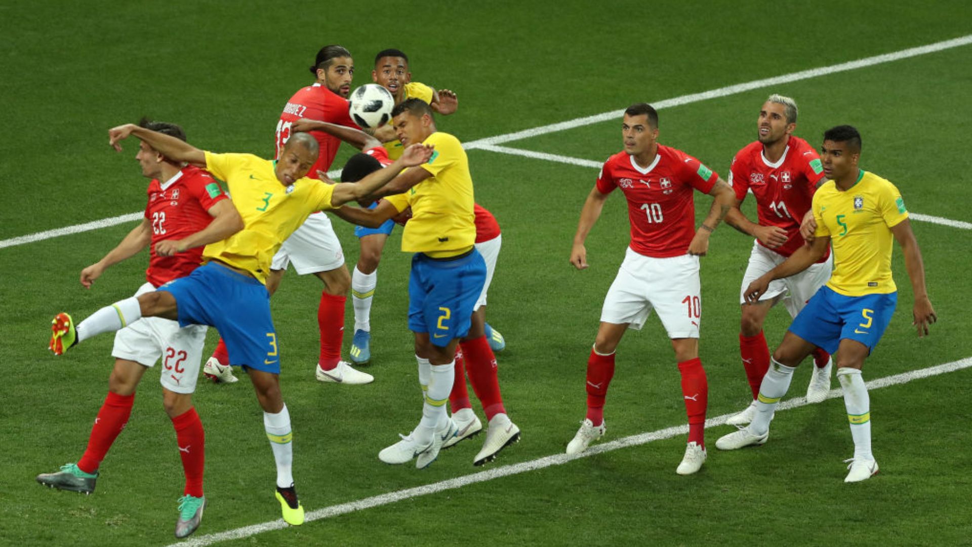 Brasil em ação contra a Suíça no ano de 2018