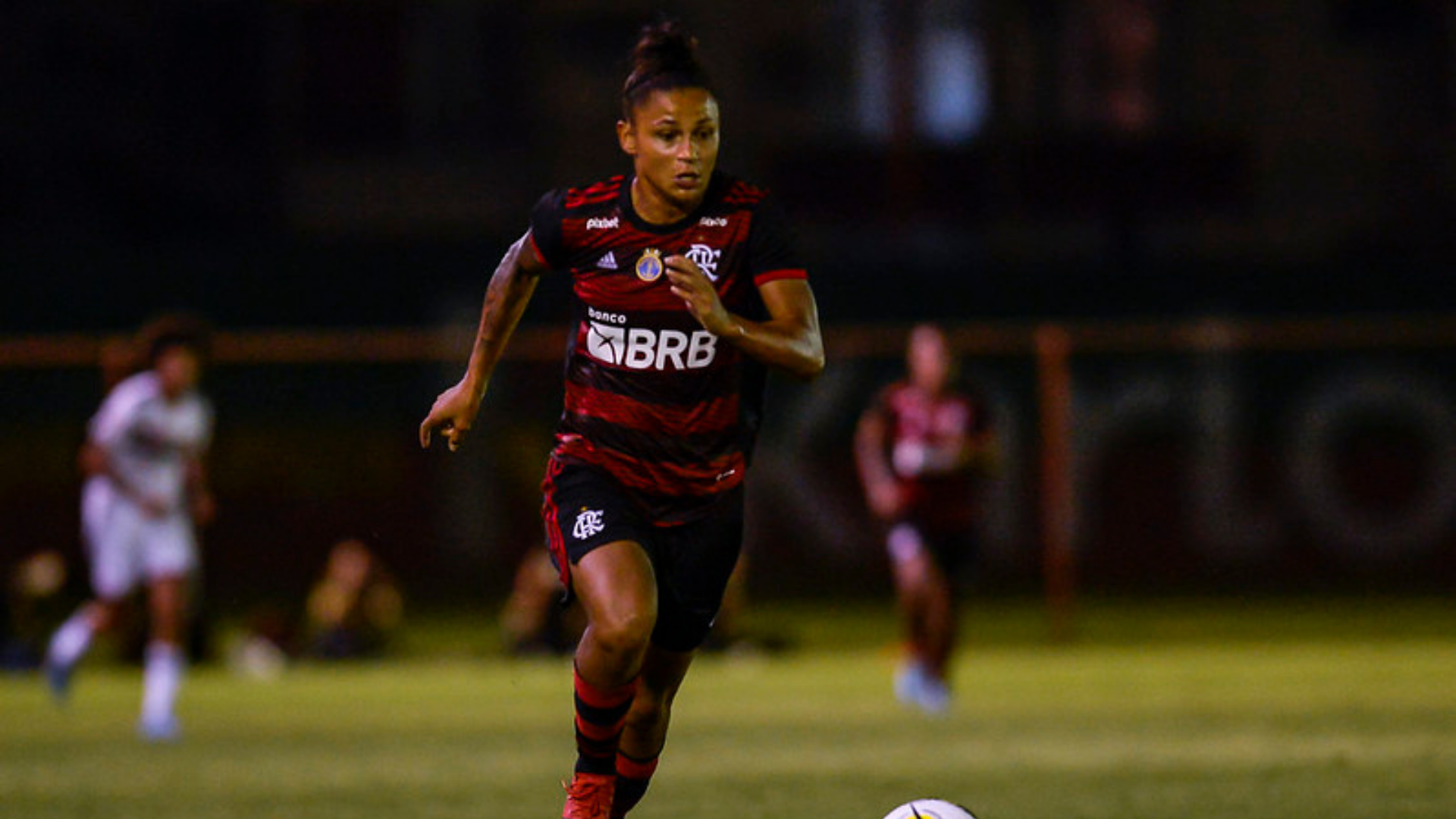 Brasileirão Feminino tem Ferroviária e Flamengo em campo