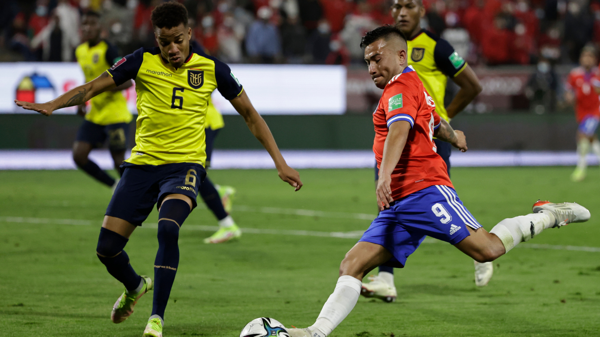 Byron Castillo pode tirar vaga do Equador da Copa