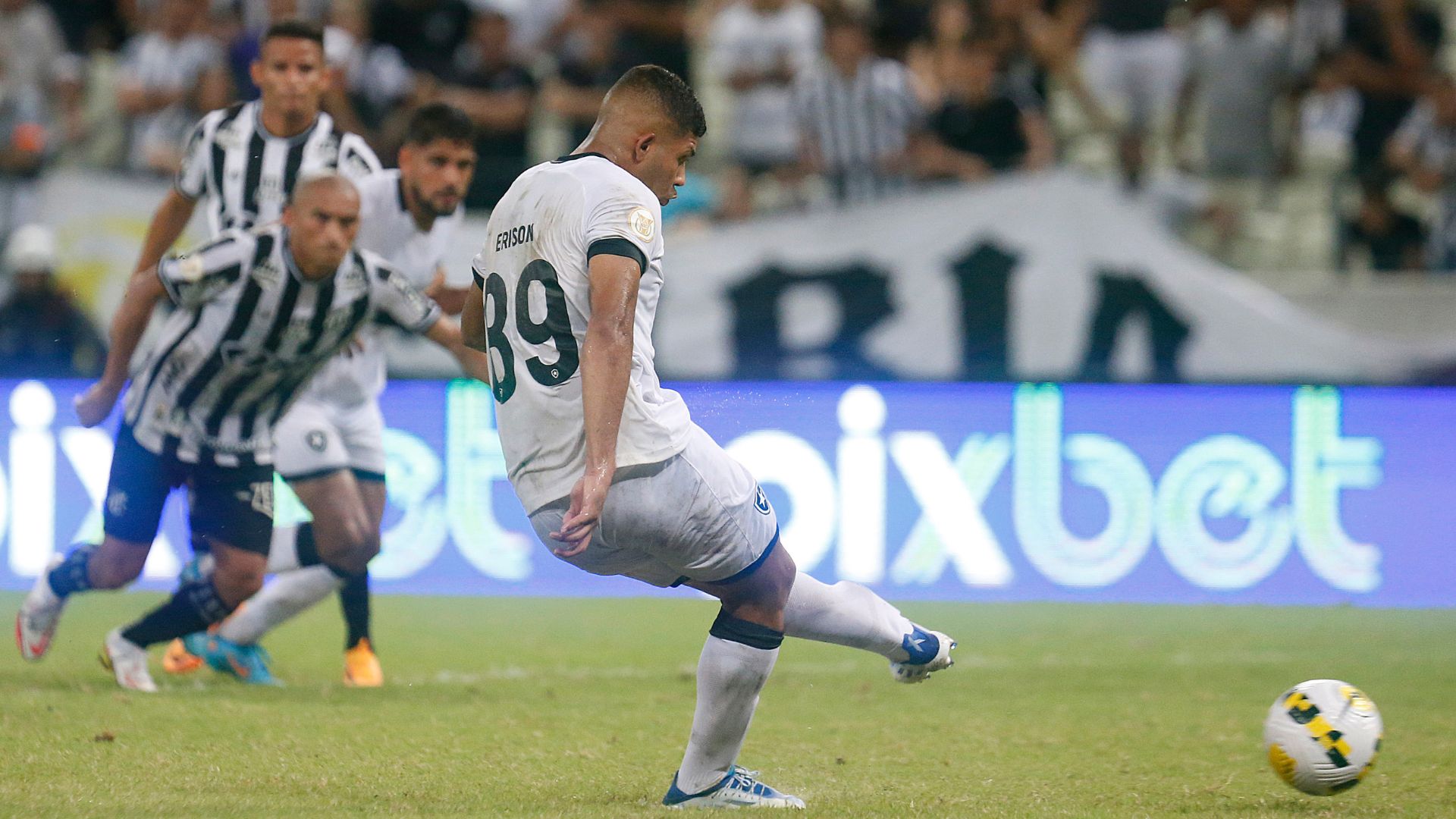 Ceará x Botafogo, pelo primeiro turno do Brasileirão