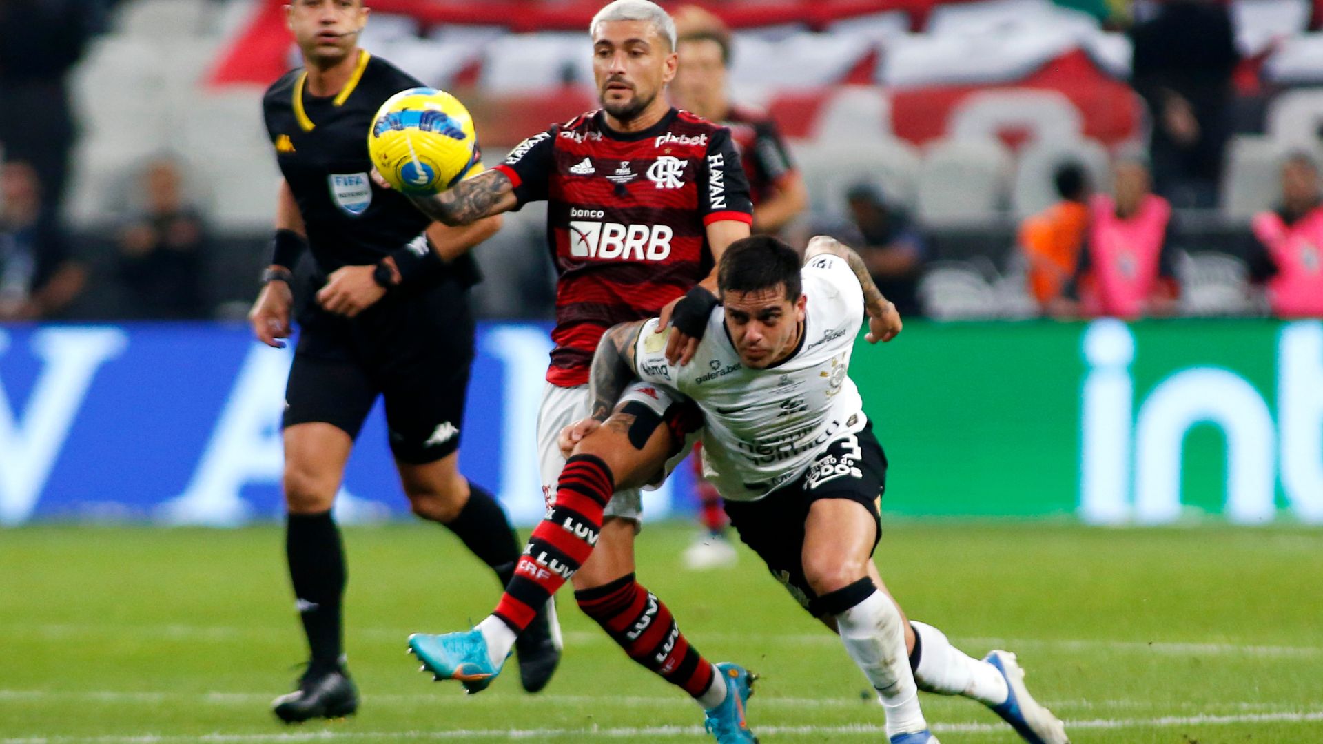 Corinthians e Flamengo disputam final da Copa do Brasil