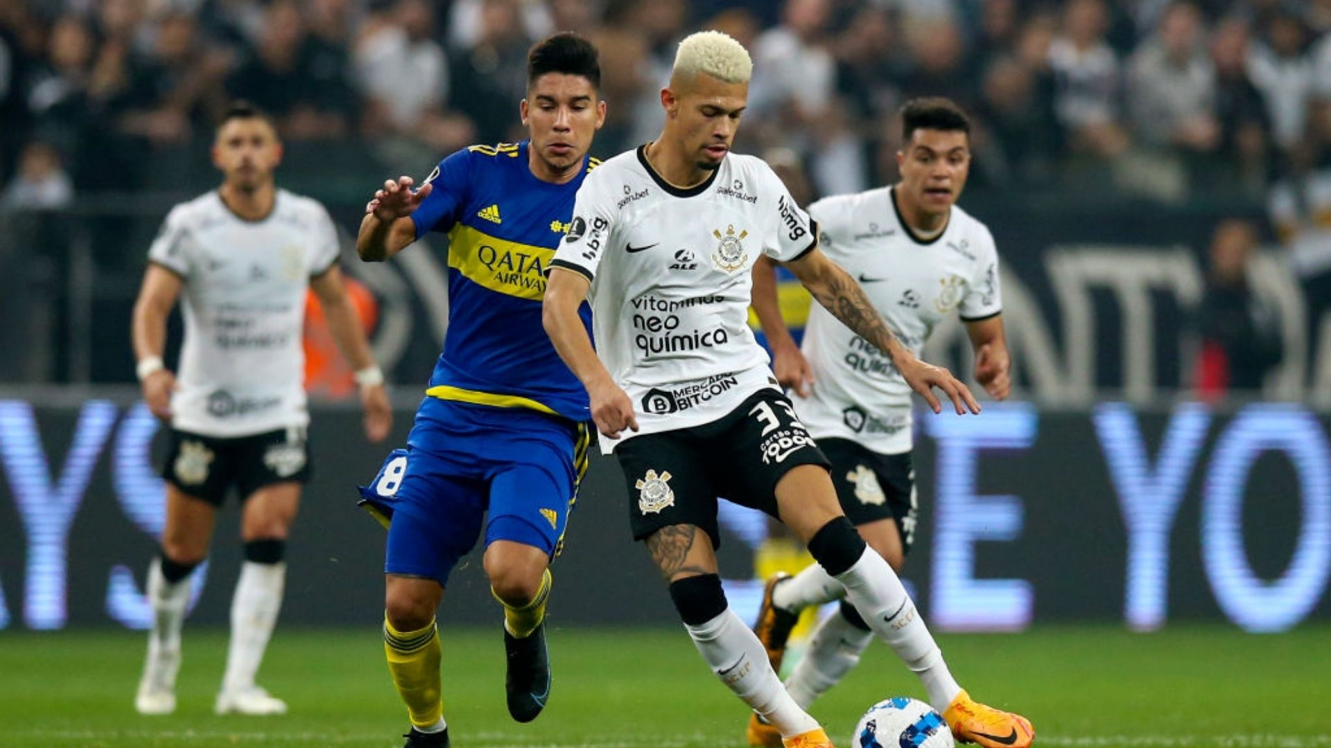 Corinthians e Boca Juniors no confronto da Libertadores