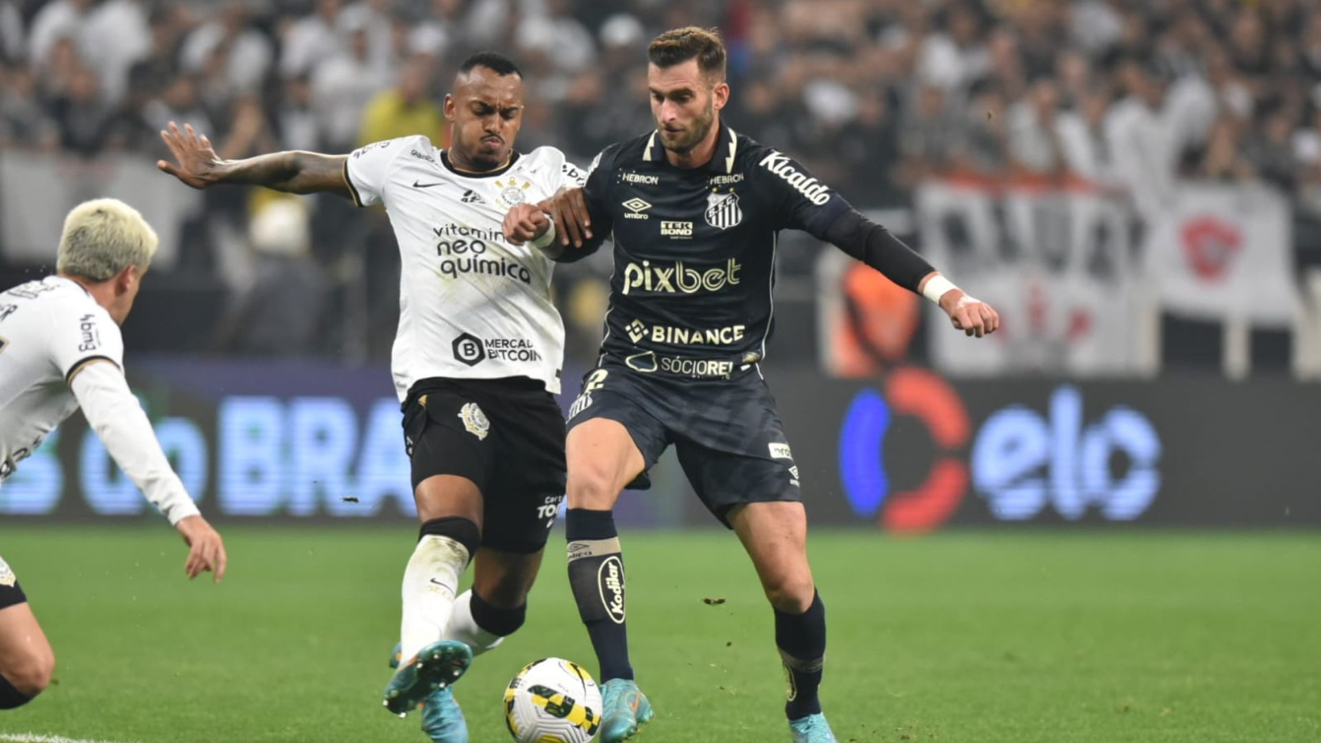 Corinthians vence Santos