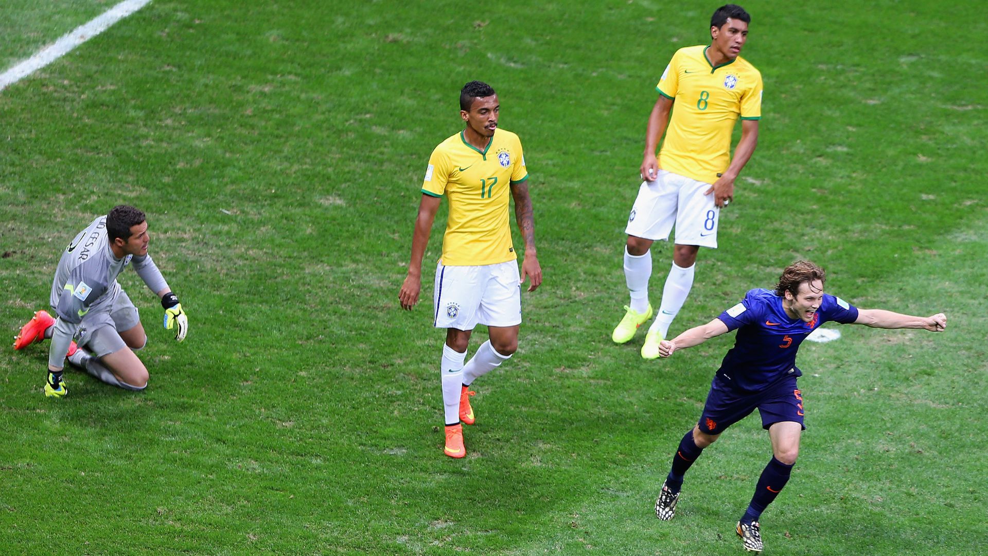 Daley Blind marcou contra o Brasil na Copa do Mundo de 2014