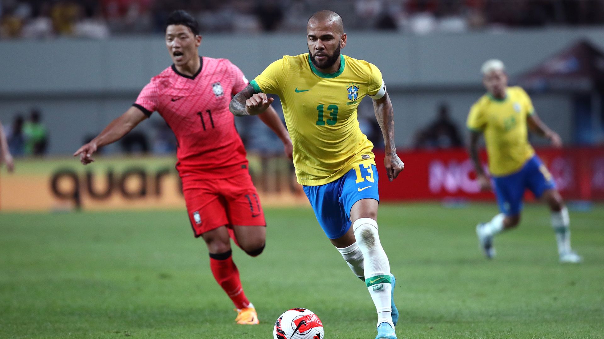 Daniel Alves está caminhando para sua terceira Copa do Mundo (Crédito: Getty Images)