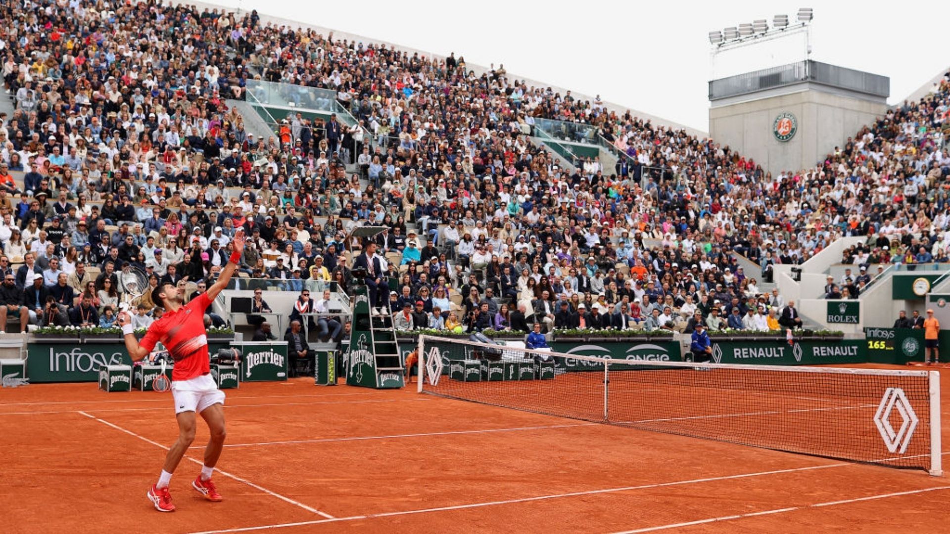 Djokovic em ação em Roland Garros