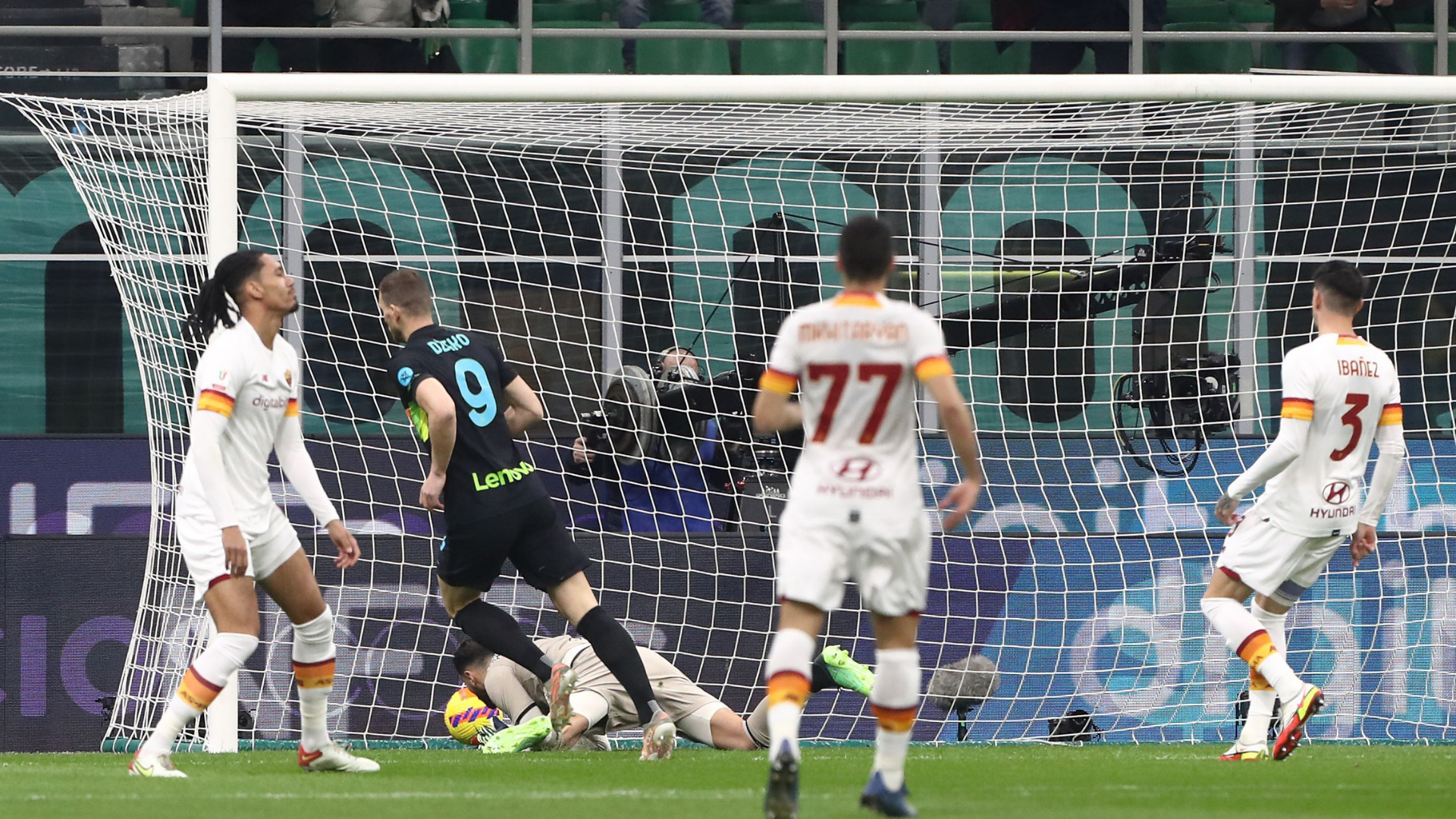 Inter de Milão vence a Roma e avança para a semifinal da Copa Itália