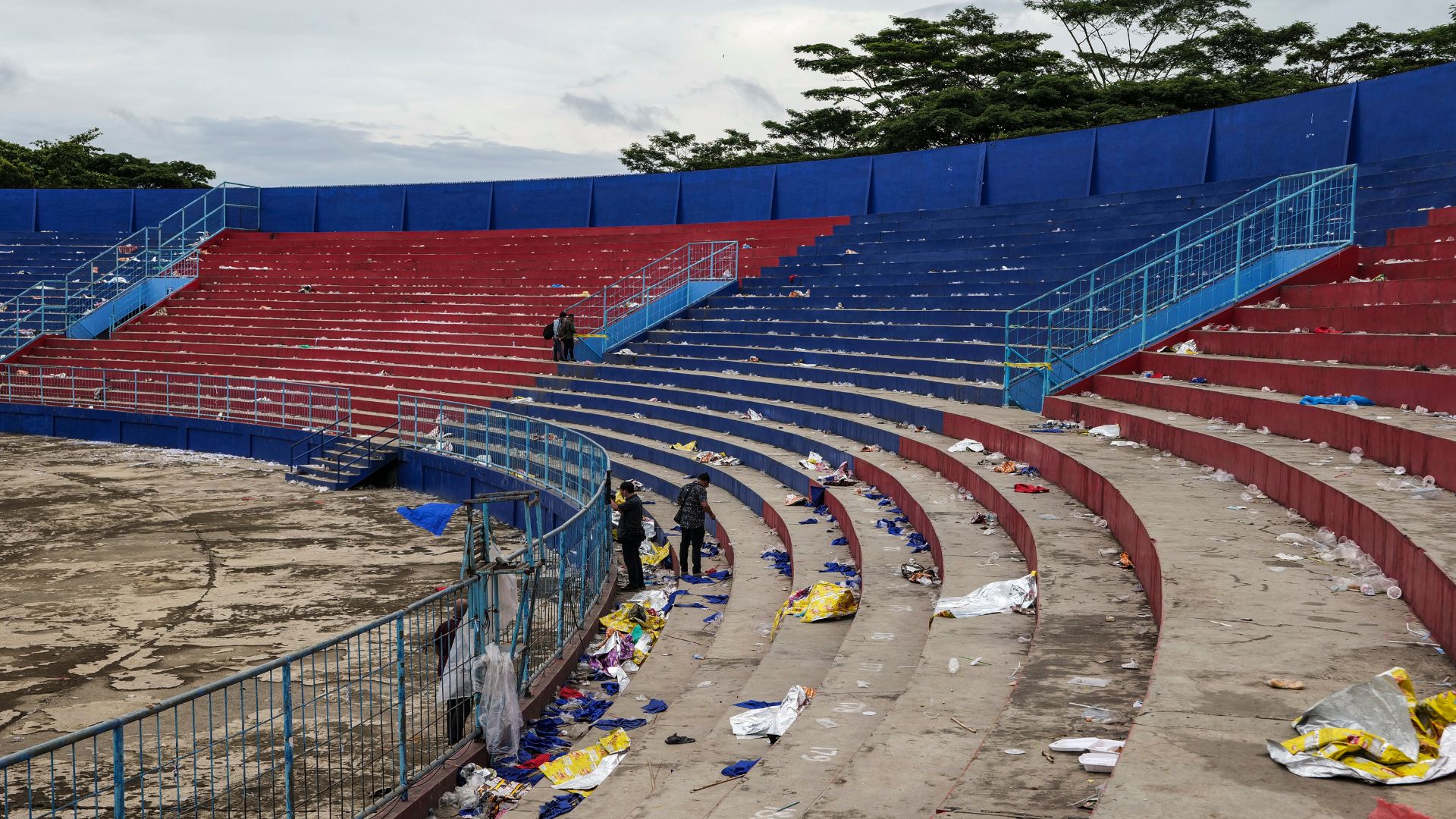 Estádio da tragédia na Indonésia será demolido