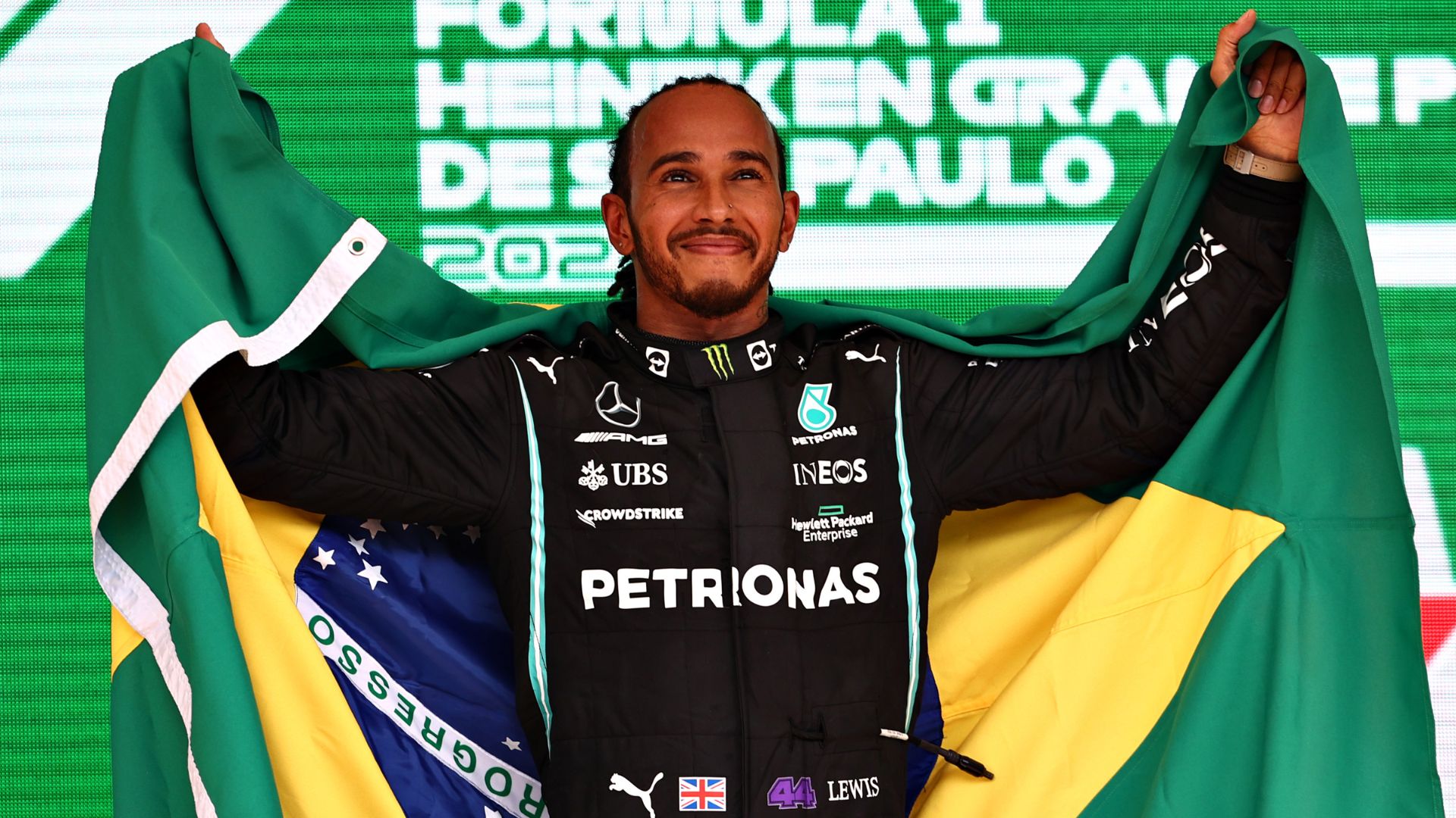 Lewis Hamilton é cidadão honorário do Brasil
