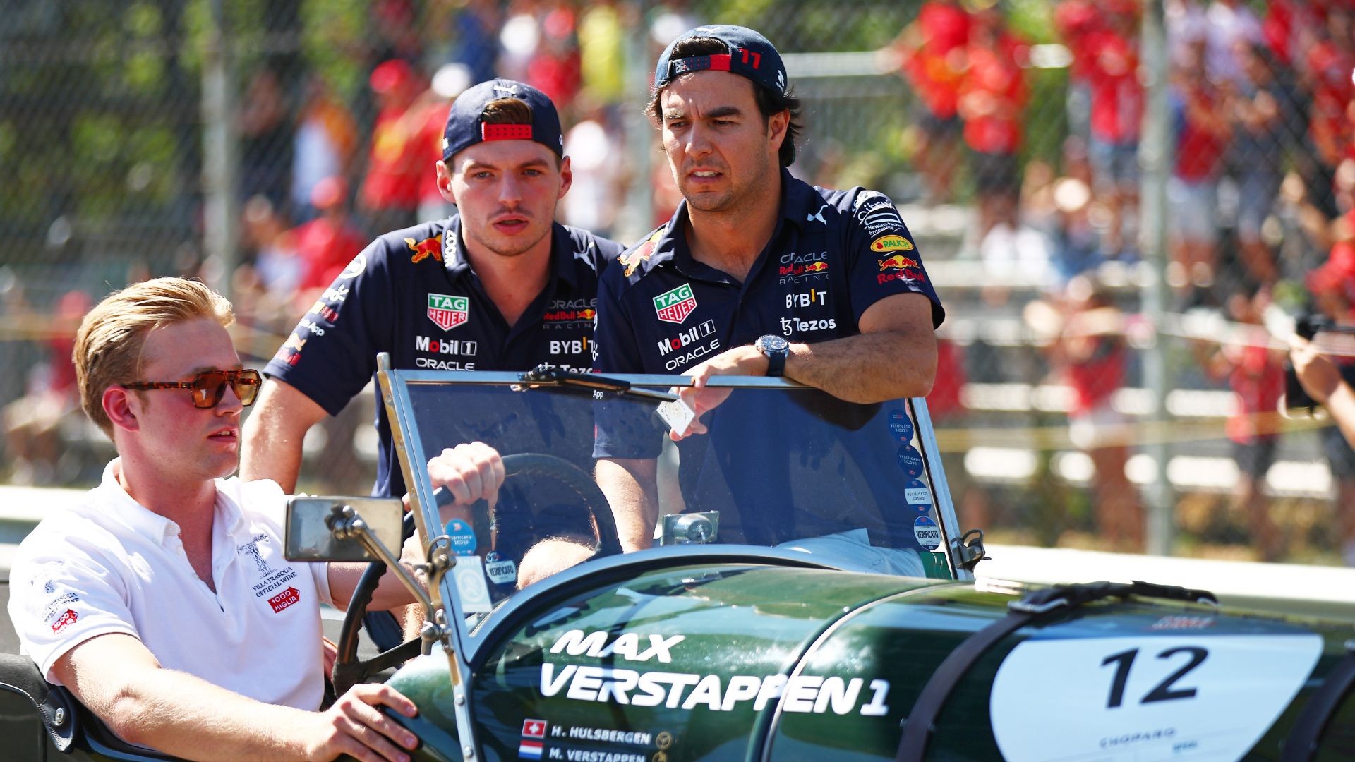 Verstappen e Pérez, pilotos da F1
