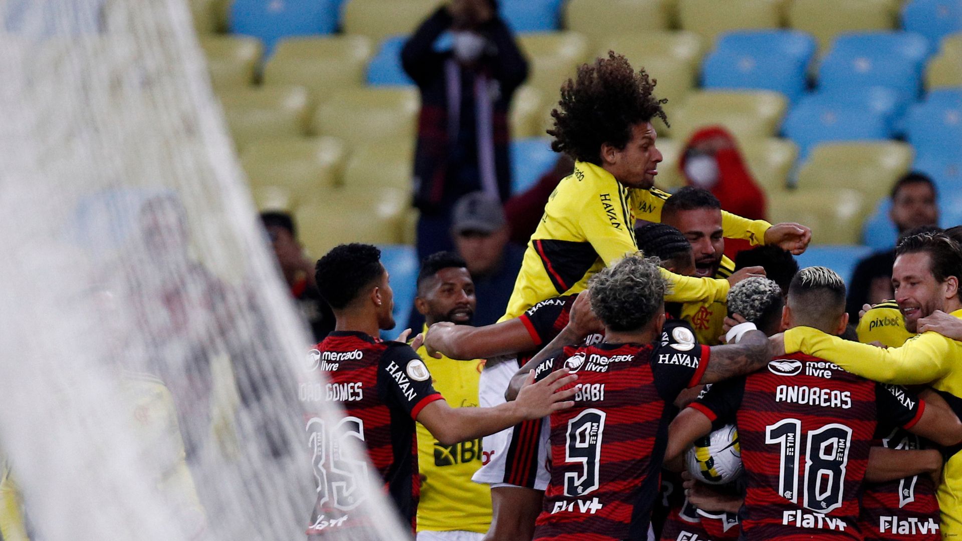 Flamengo comemora gol contra o Cuiabá (Crédito: GettyImages)