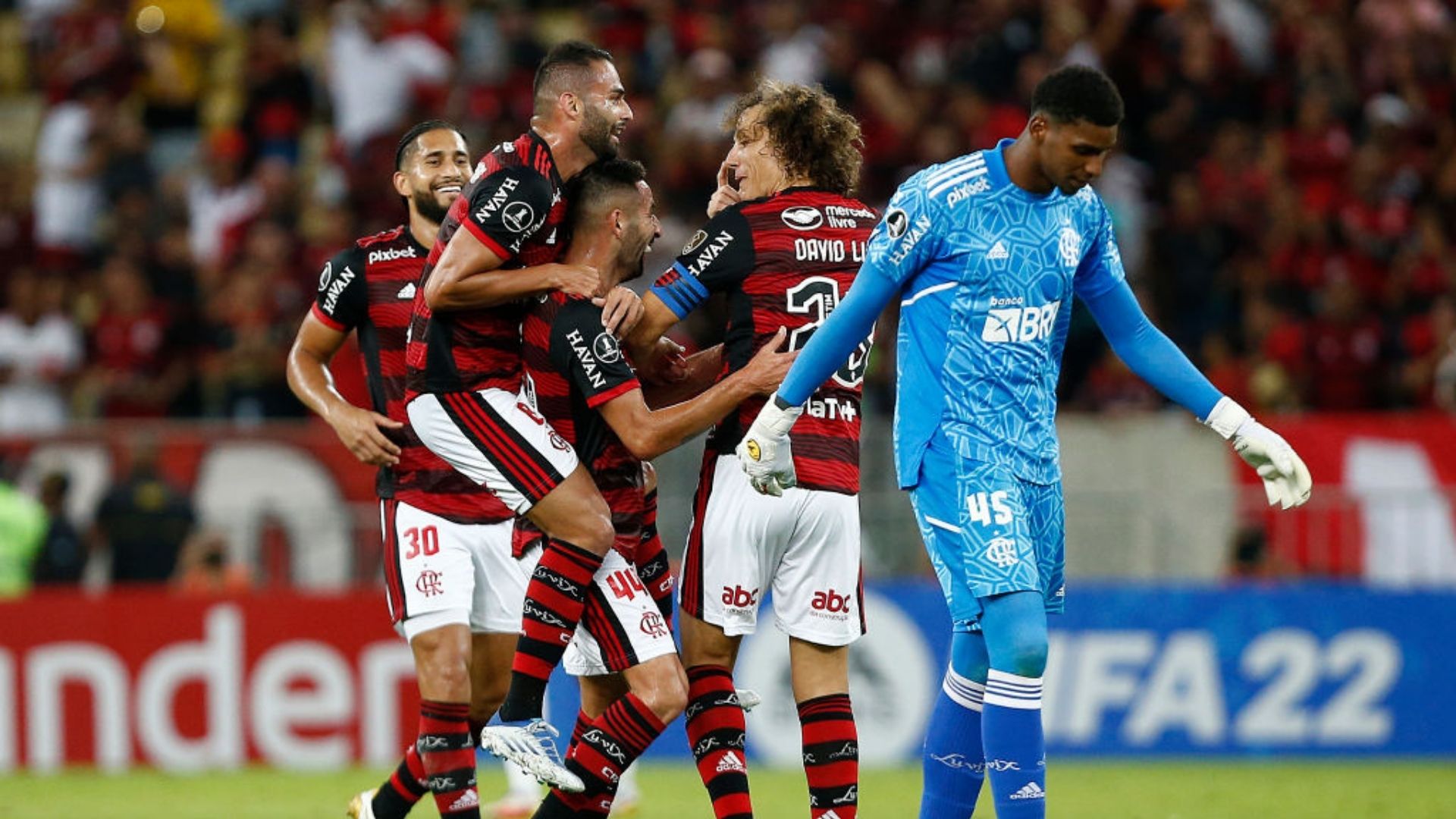 Flamengo sofre com nova falha de Hugo no gol