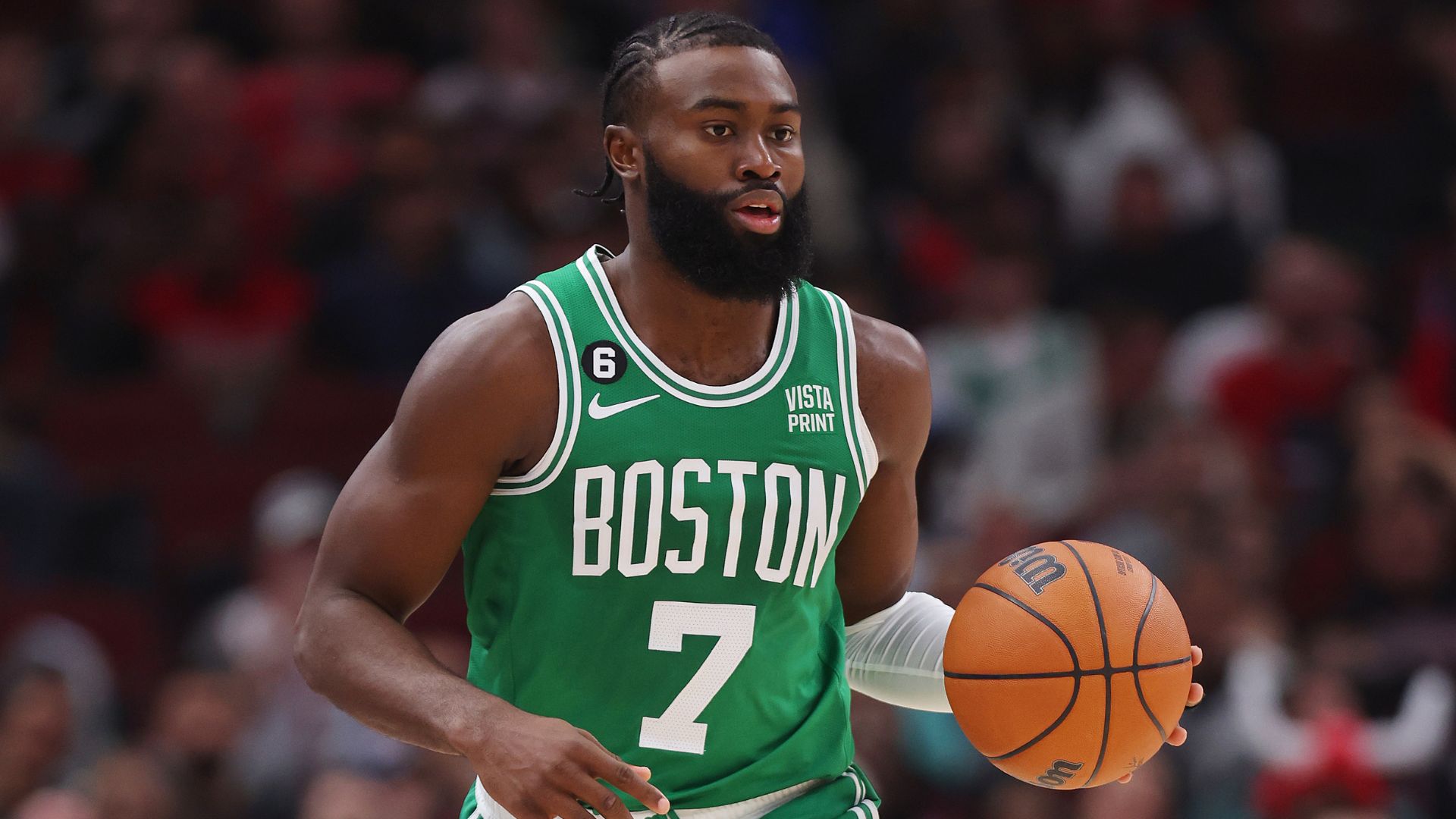 Jaylen Brown, do Boston Celtics, se propôs a financiar eventos para a equipe jogar (Crédito: Getty Images)