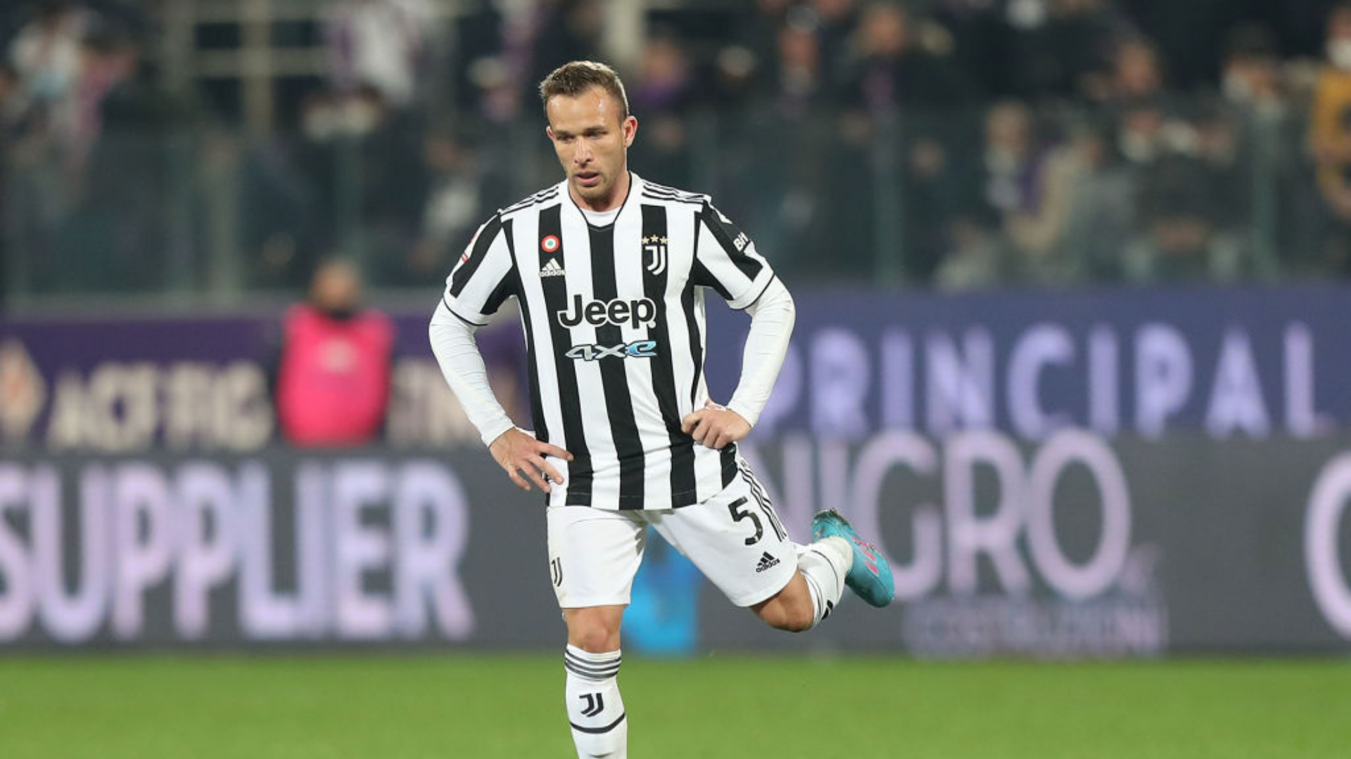 Juventus tem treinador surpreendendo ao falar de Arthur
