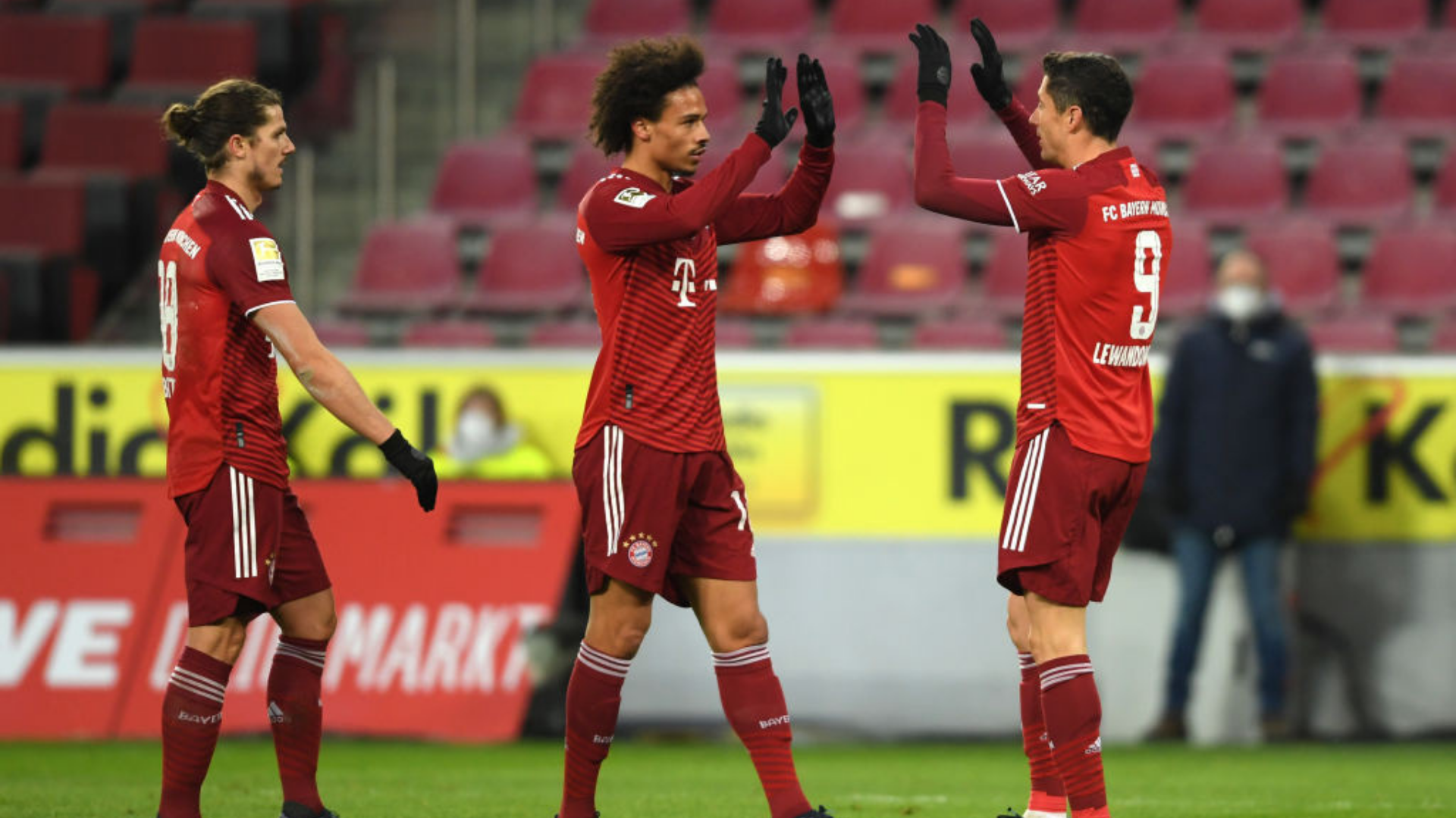 Bayern de Munique goleia Colônia