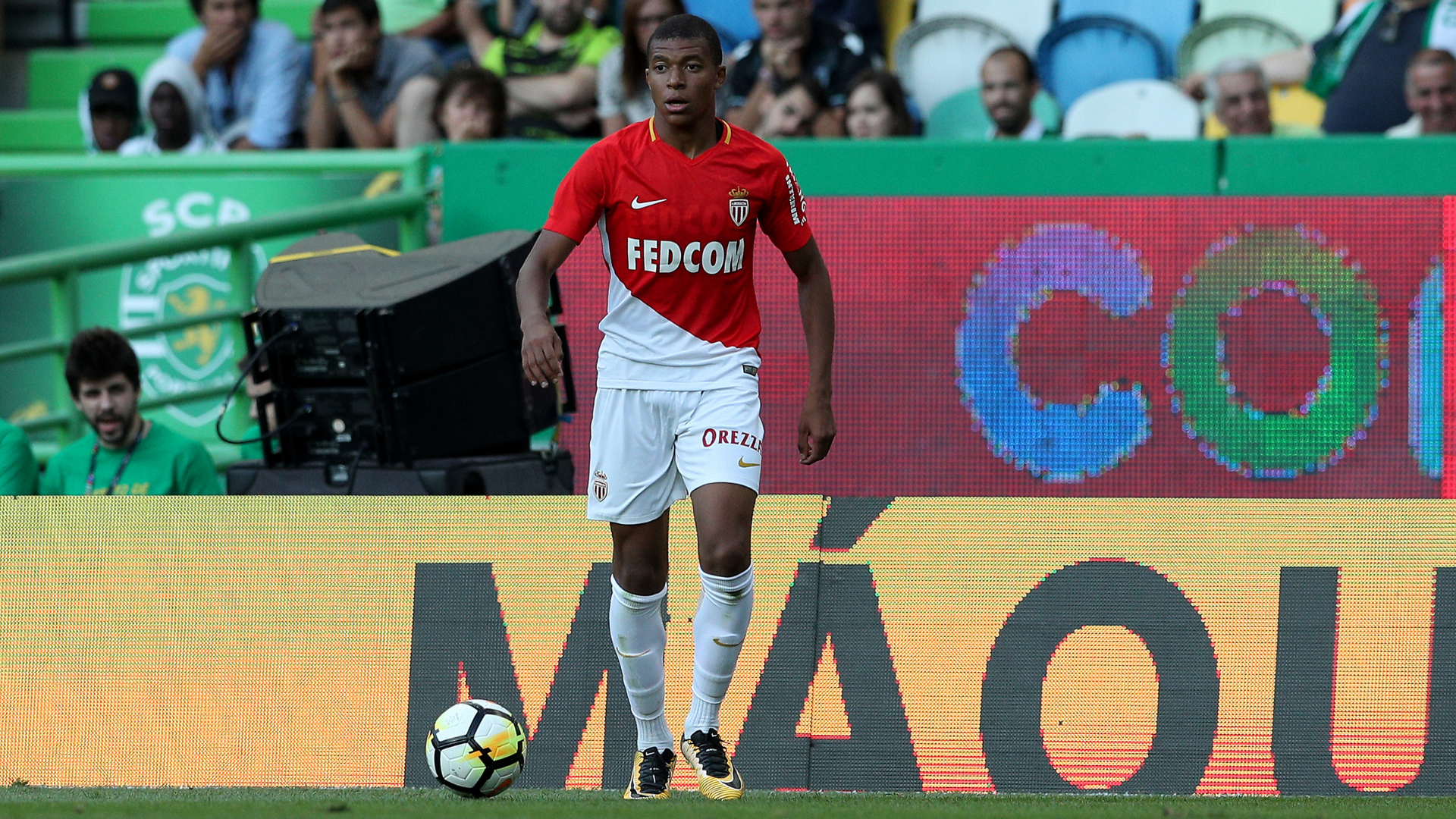 Mbappé foi revelado pelo Monaco