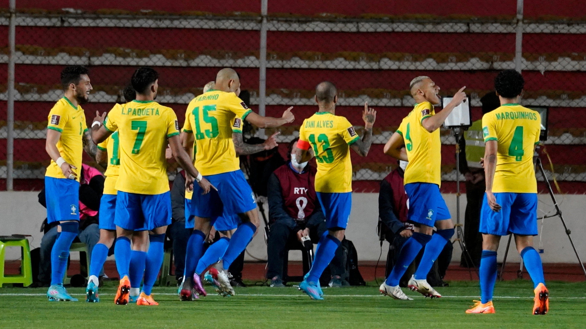 Richarlison comanda vitória da Seleção Brasileira