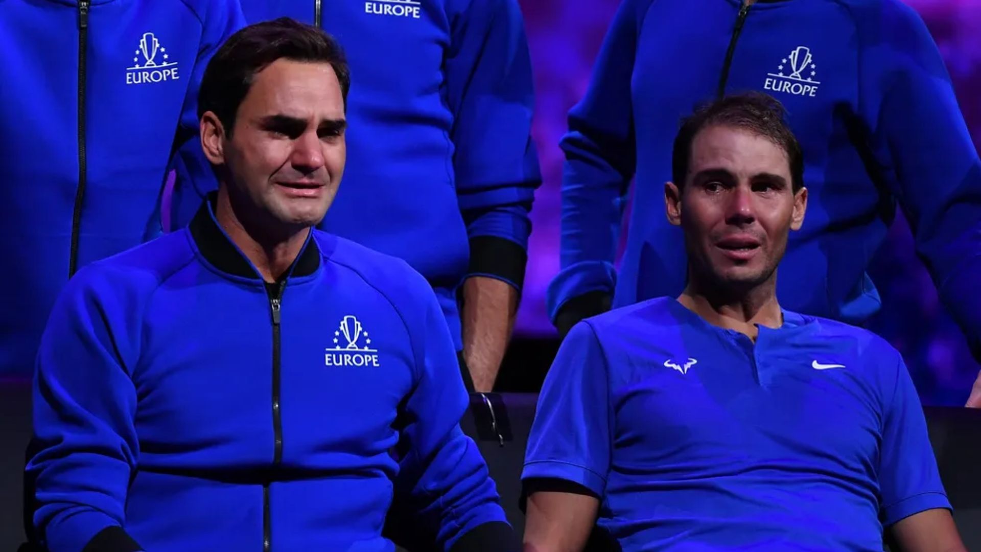 Roger Federer e Rafael Nadal emocionados em despedida