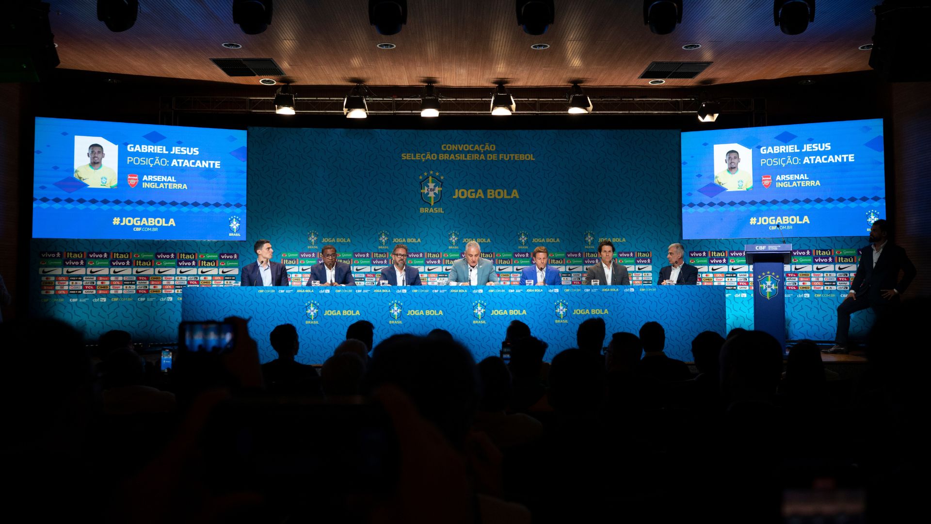 Tite convocou a delegação para a Seleção Brasileira