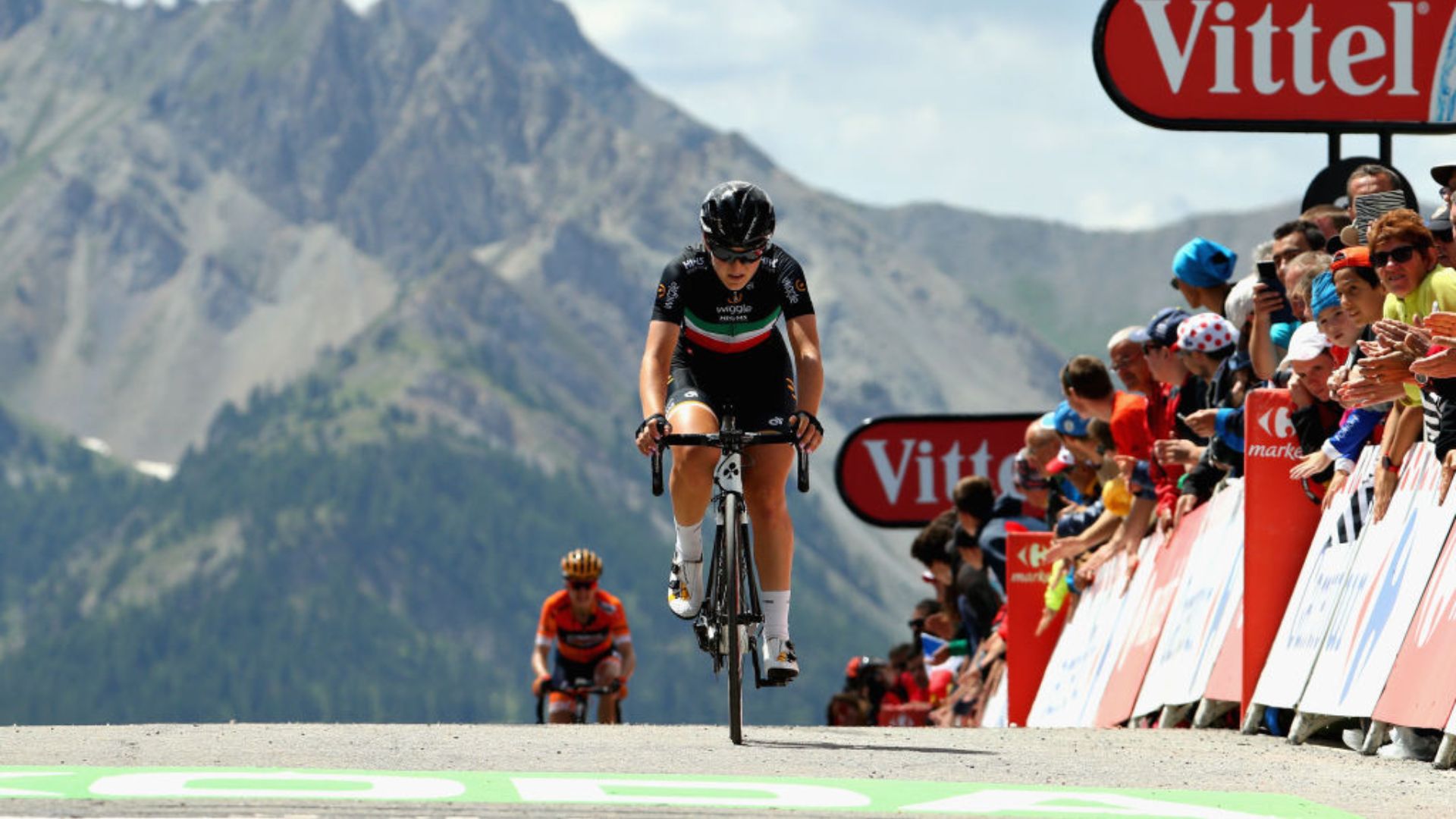 Tour de France conta com diversas desistências após acidente
