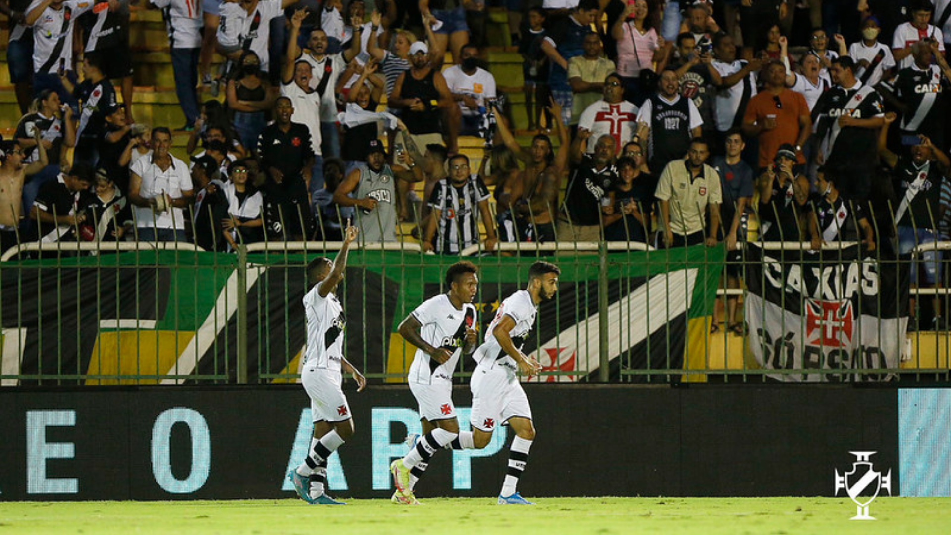 Vasco comemorando o gol pelo Cariocão